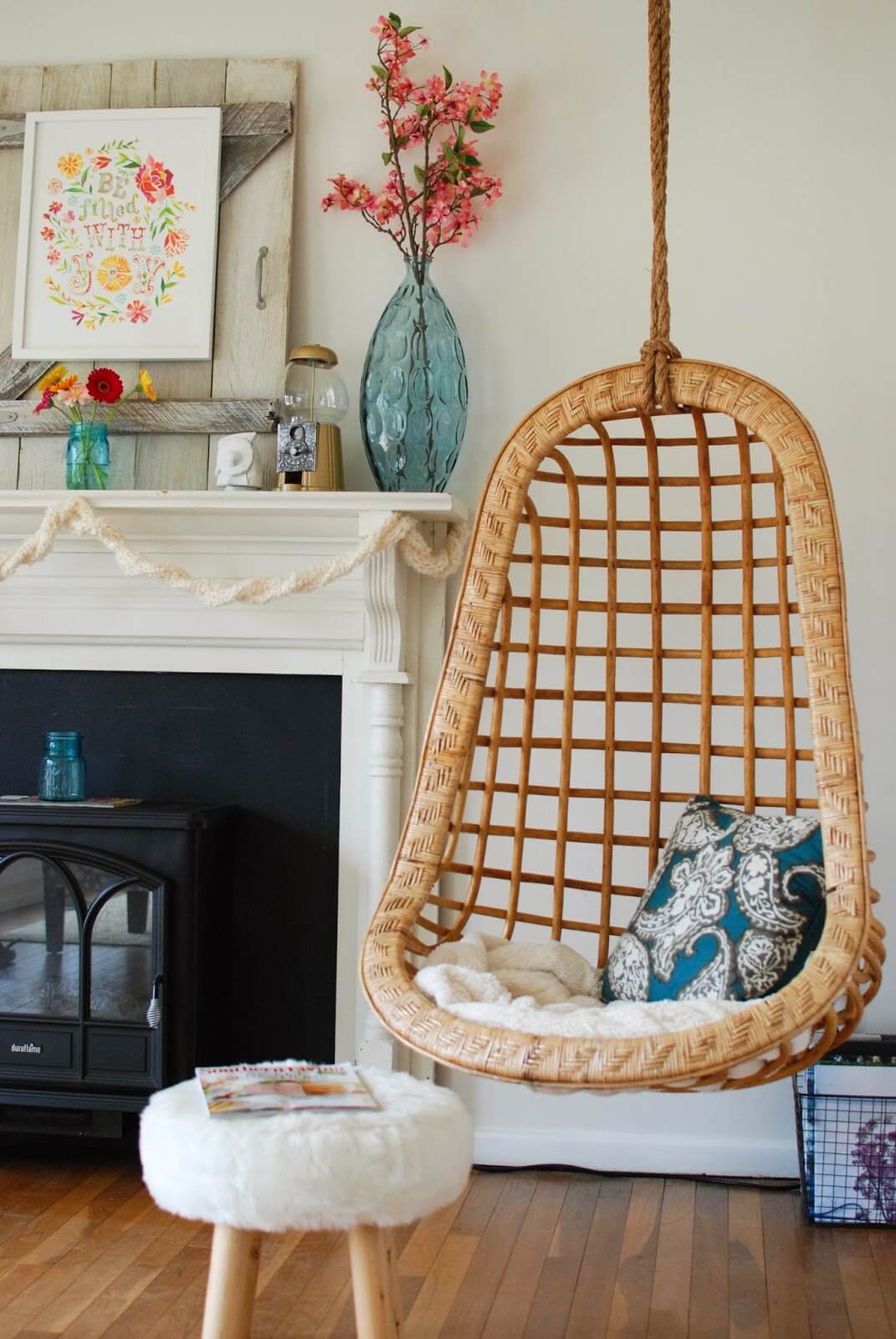 Hanging-chair-in-mid-century-ranch