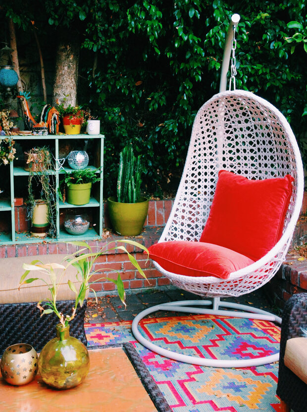 outdoor-hanging-chair